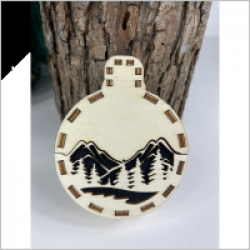 <p>Descoperiți magia sărbătorilor cu setul nostru exclusiv de 5 globuri ornamentale, fiecare realizat cu atenție la detalii și creativitate. RoArtizan aduce un strop de eleganță și originalitate în decorul dumn